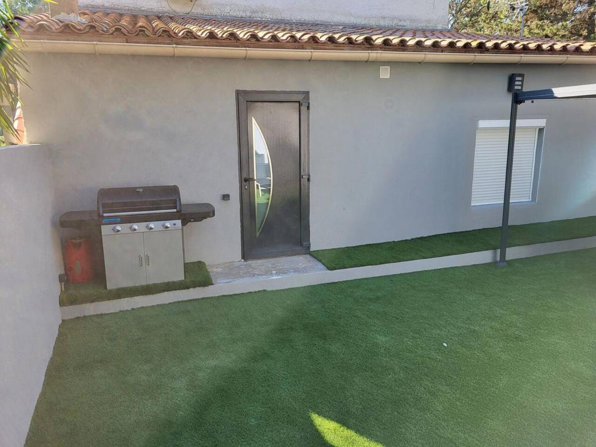 Appartement Jacuzzi Narbonne Bagian luar foto